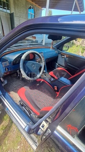 Mercedes C 180-4