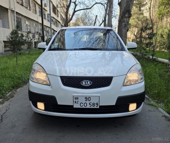 Kia Rio-1