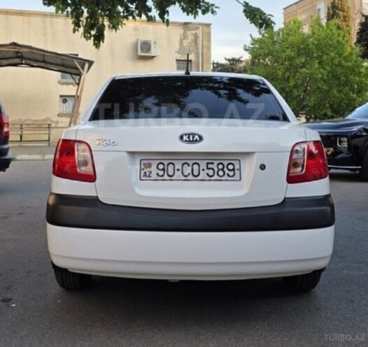 Kia Rio-2