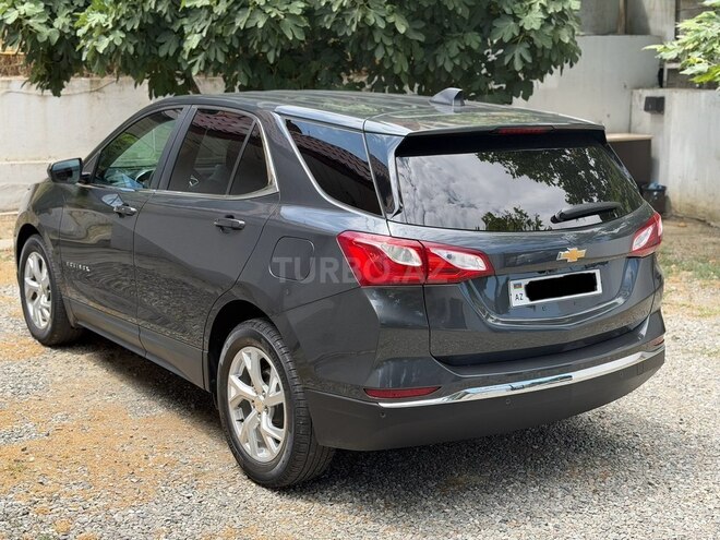 Chevrolet Equinox-5