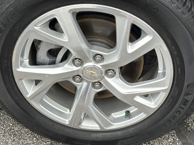 Chevrolet Equinox-12