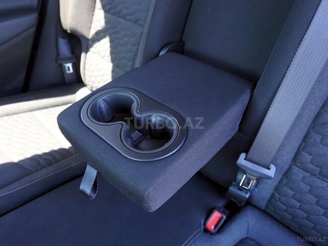 Chevrolet Equinox-18