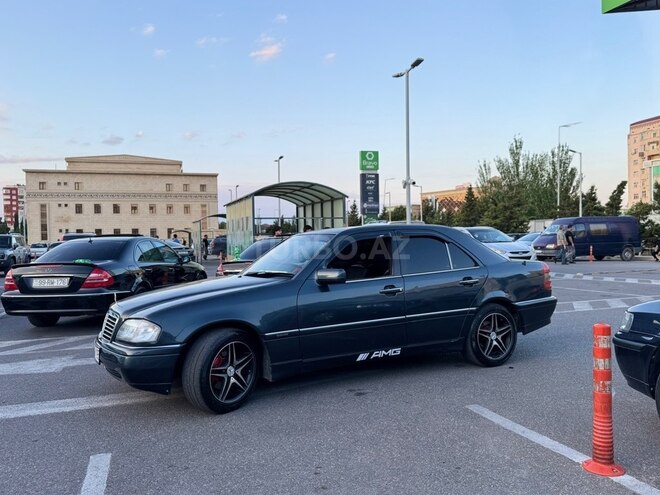 Mercedes C 200-3