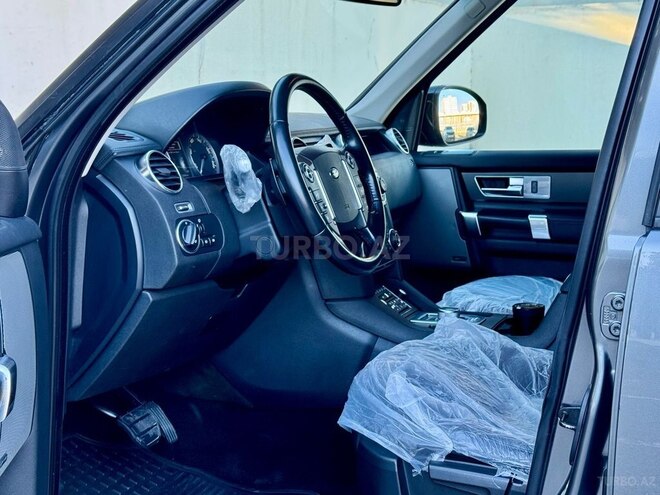 Land Rover Discovery-10
