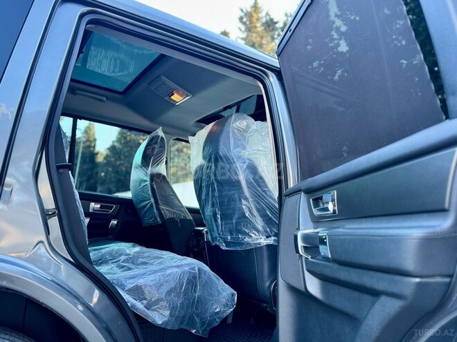 Land Rover Discovery-12