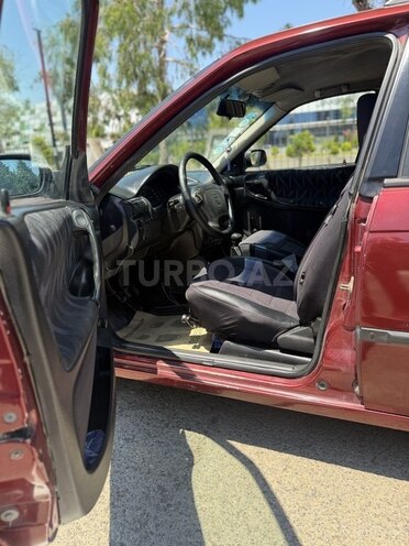 Opel Astra-11