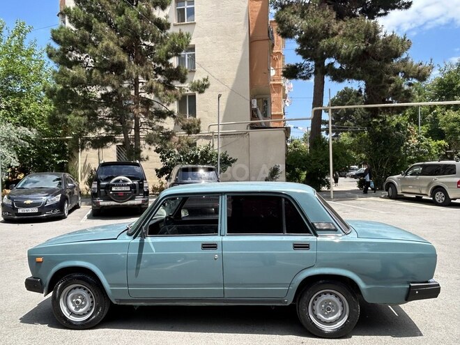LADA (VAZ) 2107-4