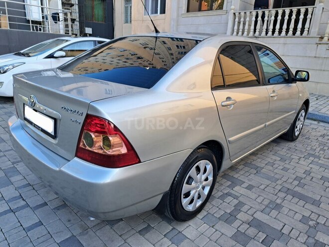 Toyota Corolla-4