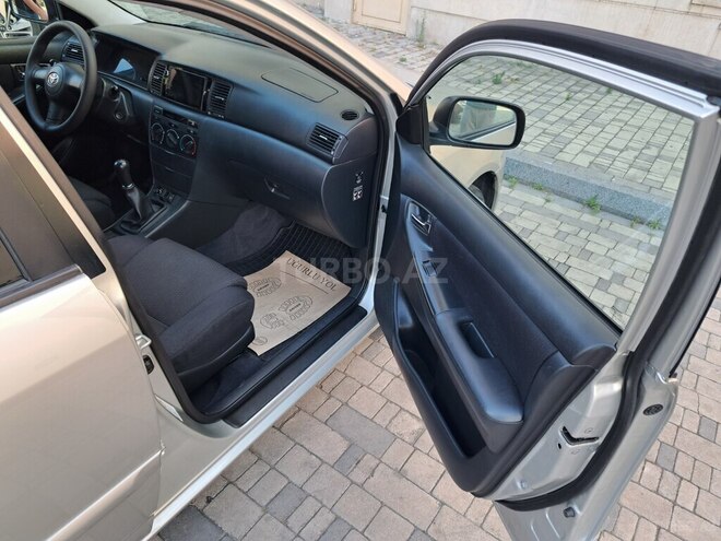 Toyota Corolla-15