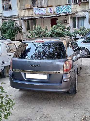 Opel Astra-2