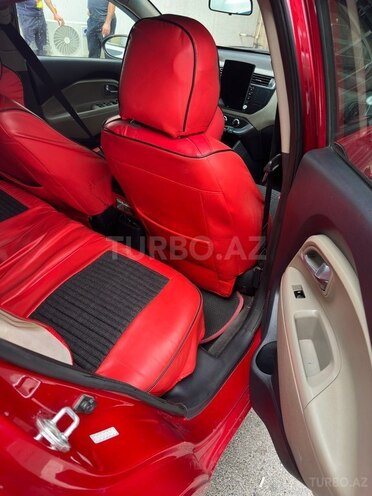 Kia Rio-2