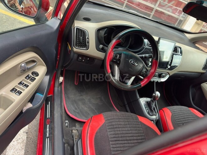 Kia Rio-5