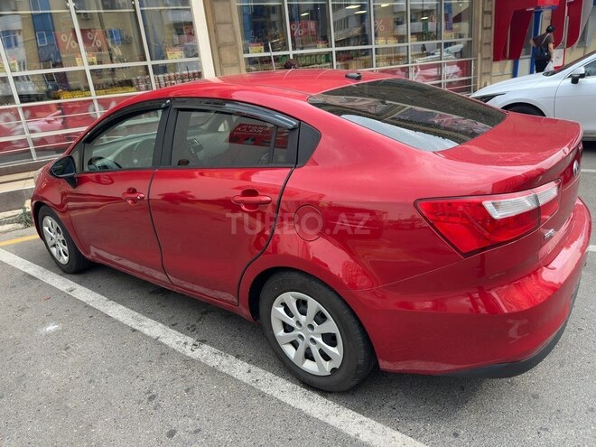 Kia Rio-4