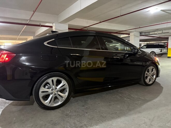 Chevrolet Cruze-9