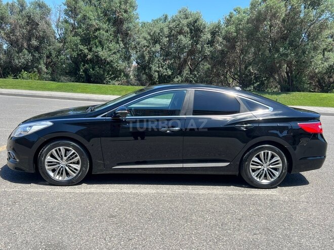 Hyundai Grandeur-8