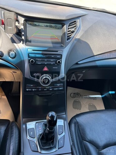 Hyundai Grandeur-13