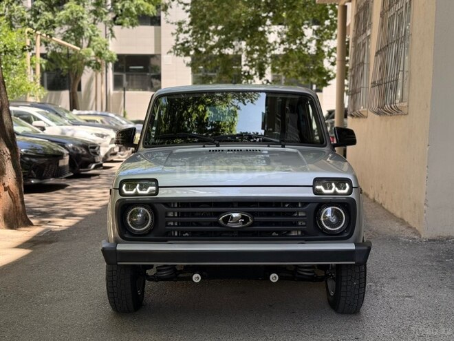 LADA (VAZ) Niva-6