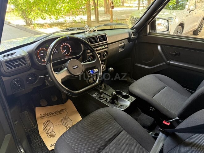 LADA (VAZ) Niva-7