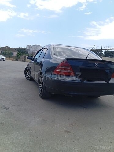 Mercedes C 220-6