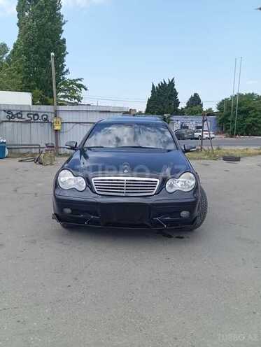 Mercedes C 220-1