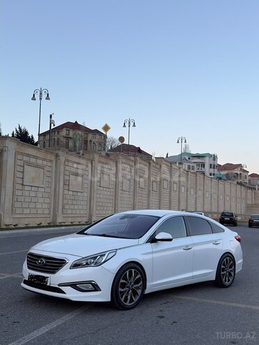 Hyundai Sonata-5
