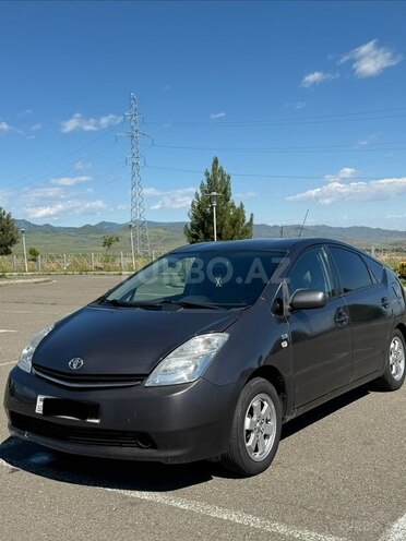Toyota Prius-6