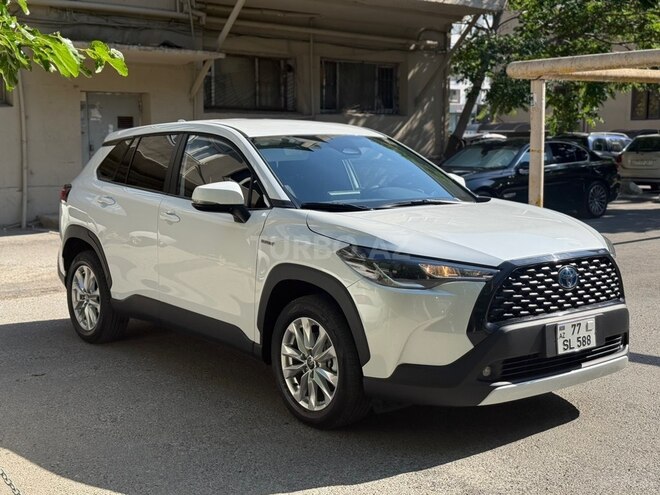 Toyota Corolla Cross-3