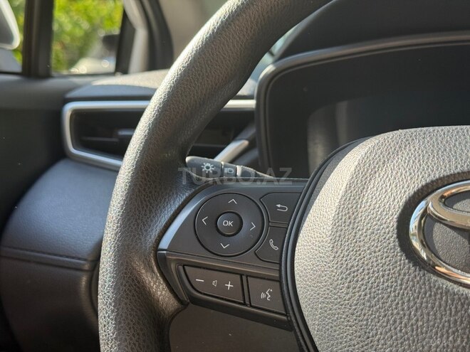 Toyota Corolla Cross-11