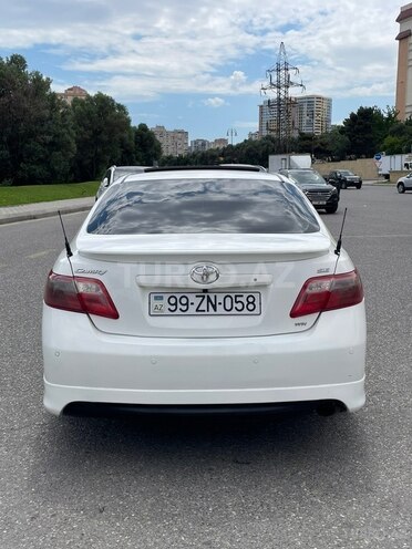 Toyota Camry-4