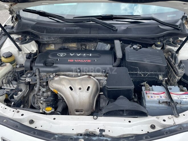 Toyota Camry-8