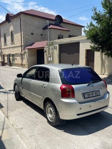 Toyota Corolla-8