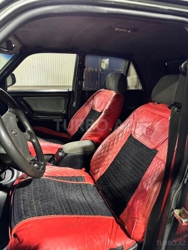 GAZ 31105 "Volga"-9