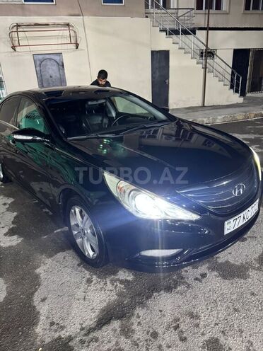 Hyundai Sonata-10