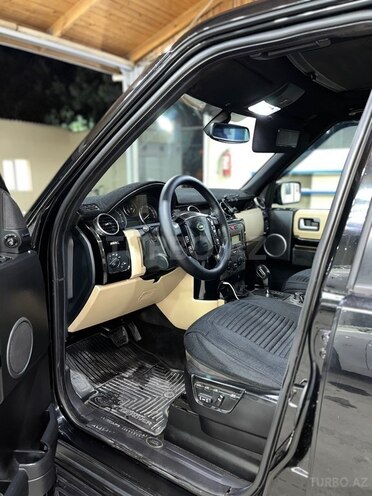 Land Rover Discovery-6