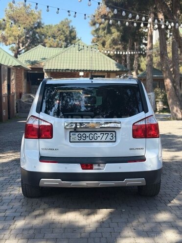 Chevrolet Orlando-4