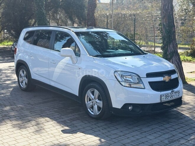Chevrolet Orlando-1