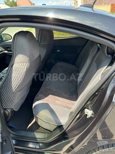 Chevrolet Cruze-8