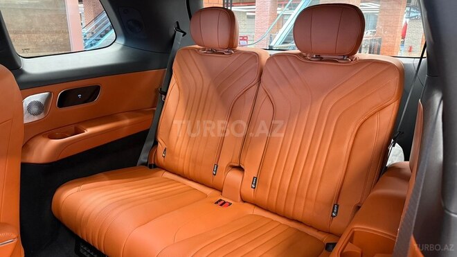 Geely Galaxy M9-17
