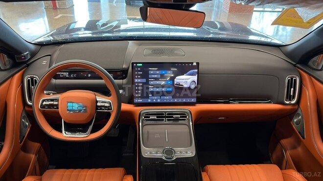 Geely Galaxy M9-15