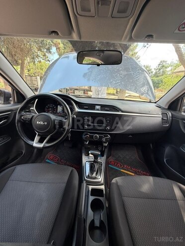 Kia Rio X-Line-9