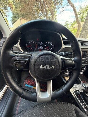 Kia Rio X-Line-10