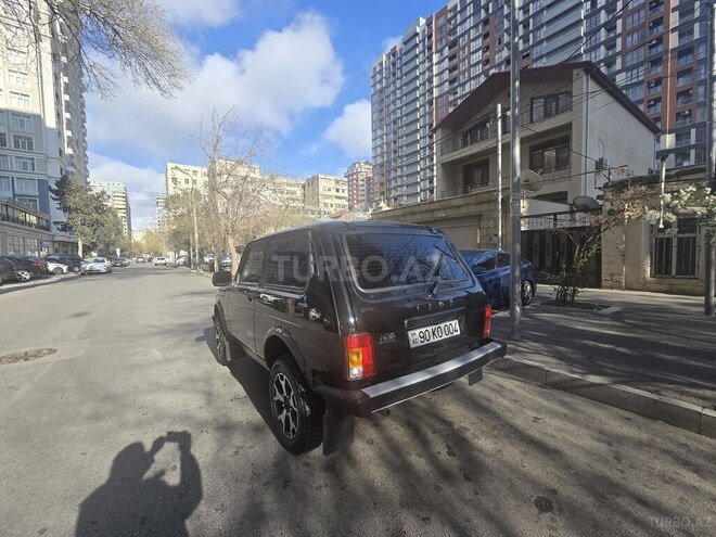 LADA (VAZ) Niva-3