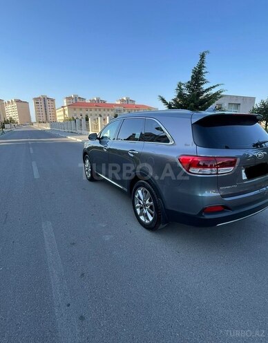 Kia Sorento-4