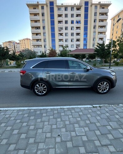 Kia Sorento-8