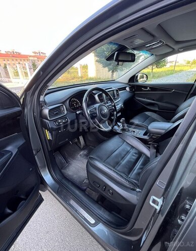 Kia Sorento-10