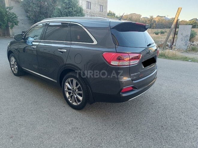 Kia Sorento-5