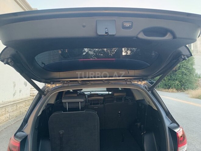Kia Sorento-12