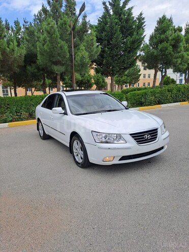 Hyundai Sonata-2