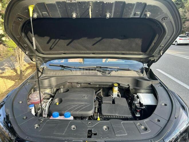Hyundai Venue-7