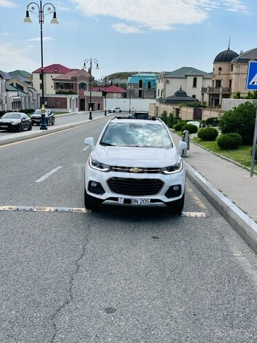 Chevrolet Trax-4